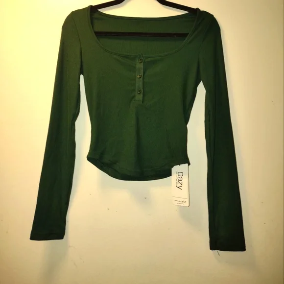 Dazy Long Sleeve Top, M, green, NWT - Picture 1 of 2